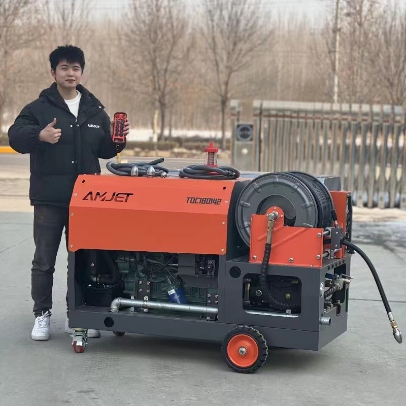 ท่อน้าทิ้งแรงดันสูงท่อ ขุด ทาความสะอาดเครื่องขนาดใหญ่น้าเสียใหม่ไฟฟ้าเบนซินดีเซลอุปกรณ์อัตโนมัติ