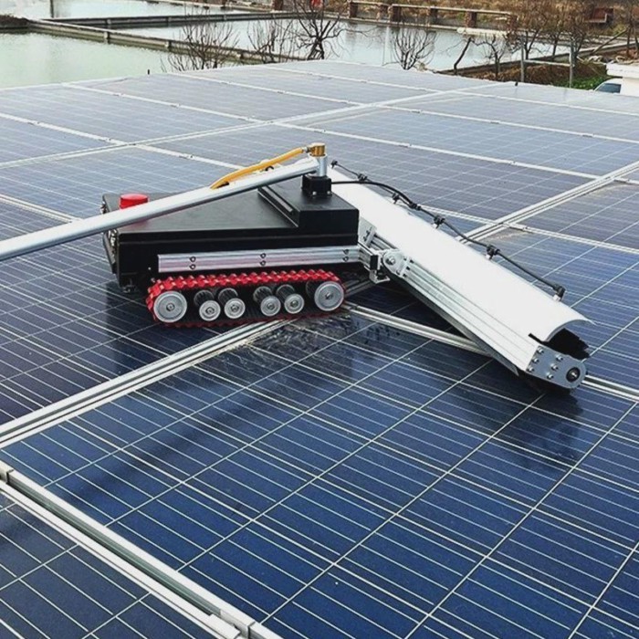 Photovoltaic cleaning robot for solar panel Manufacturersale robot for cleaning solar panels clean